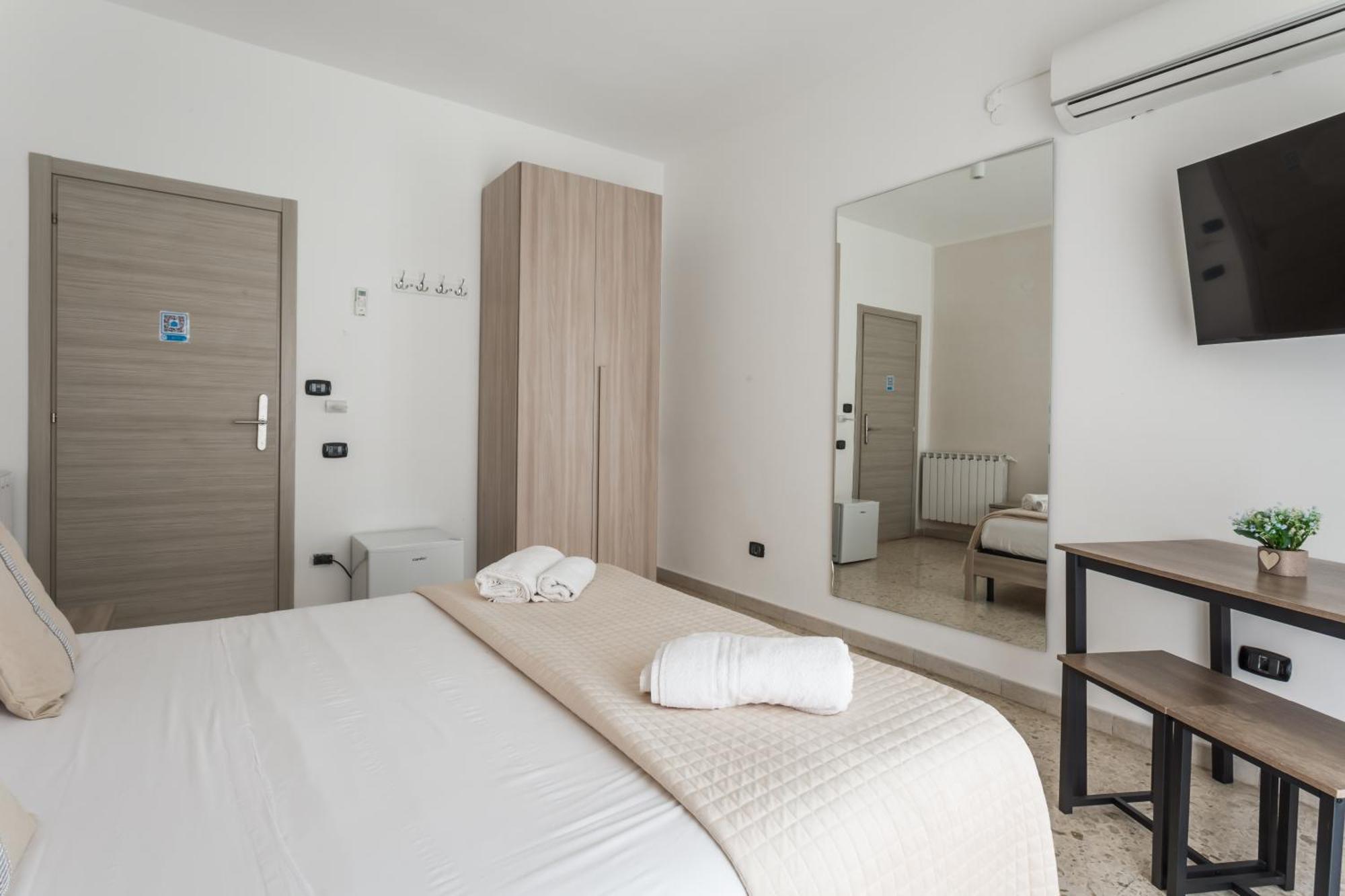 Napoli Fly Guest House 290 Exterior foto